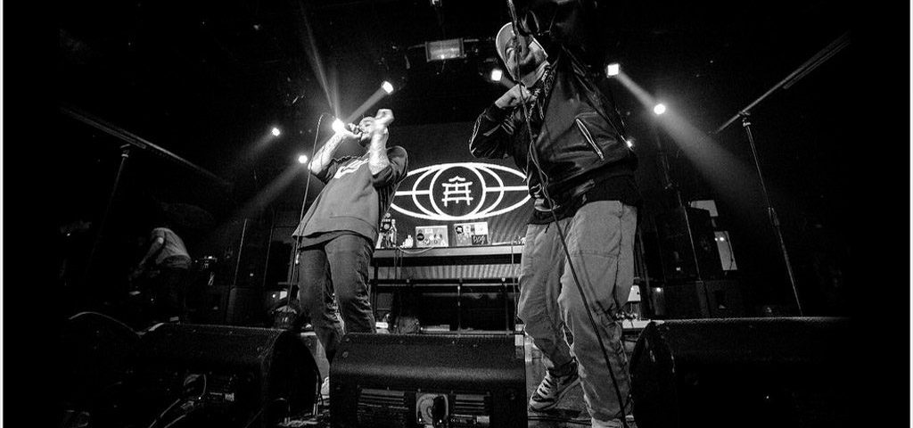 Honor al mérito: Así estuvo la gira de Willie DeVille & Chuchú Bermudas por Uruguay, Argentina y Chile.