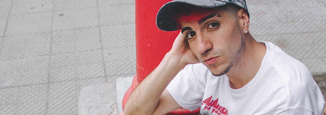 Martín Acertijo explota su faceta musical en su EP debut “Joven Nygma”