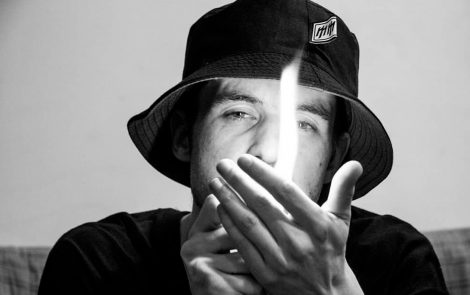 “Blabberastic Semantics” de BlabberMouf & Sneadr ya está en las calles y lo celebran con vídeo triple.